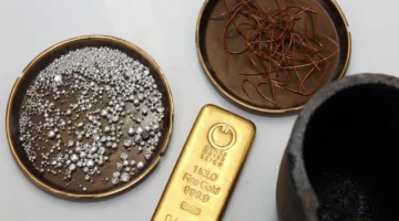 خسائر فادحة تلاحق المستثمرين بعد شراء سبائك النحاس كبديل لملاذات الذهب والفضة